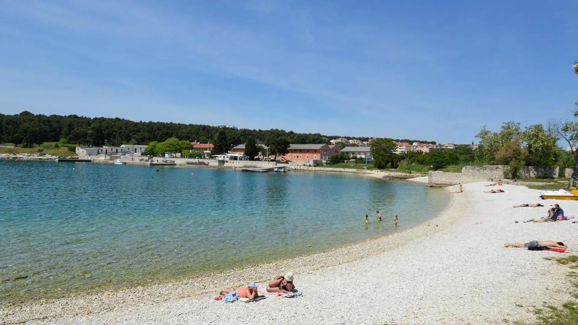Apartment In Pula With One-Bedroom 3 Pjescana Uvala