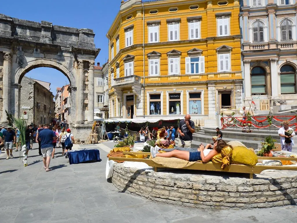 Apartment In Pula With One-Bedroom 3 Pjescana Uvala Croacia