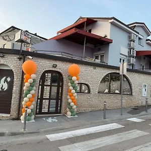4* Aparthotel Viola